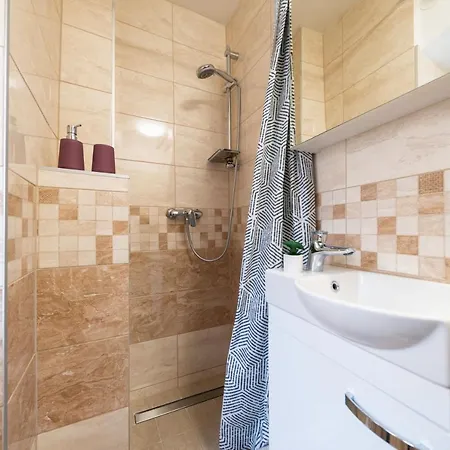 דירה 3m Golden Gate ספליט